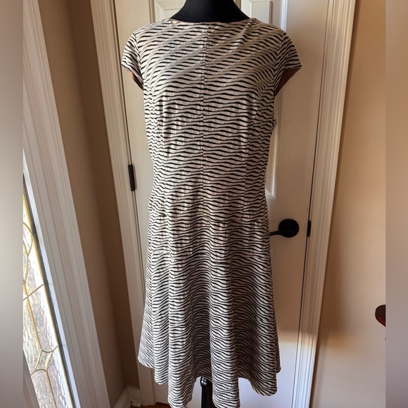 Anne Klein textured Striped Black and White Women's midi Dress - Picture 1 of 6